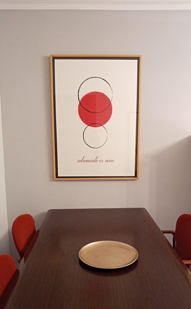 Solamente es vino 